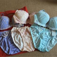 AMO'S STYLE (Triumph) ブラショーツセット D65のサムネイル