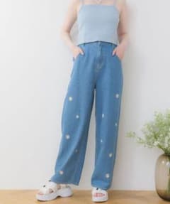 ems excite デイジー刺繍デニムPTのサムネイル