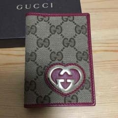 ⭐️GUCCI パスケース⭐️のサムネイル