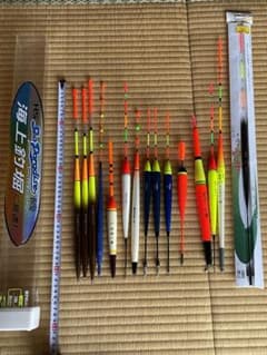 海上釣堀　棒ウキ　一式のサムネイル