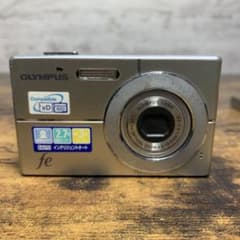 E-5 【ジャンク扱い】OLYMPUS FE-3000 シルバー オールド E-5 【ジャンク扱い】OLYMPUS FE-3000 シルバー オールド - メルカリ