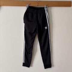 adidas トラックパンツ　ジャージ