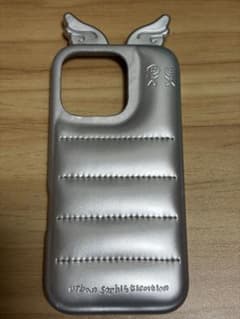 Urban Sophistication iPhone16 프로 케이스 실버