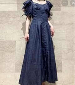 ‎*⋰様 SNIDEL スリーブデザインスクエアネックワンピースのサムネイル