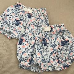 双子☆GAP花柄ショートパンツ60cmのサムネイル