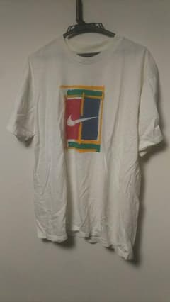 ナイキTシャツのサムネイル