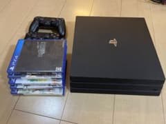PlayStation®4 Pro ジェット・ブラック 1TB CUH-700…のサムネイル