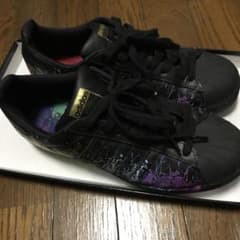スニーカー　アディダス  Pride Packのサムネイル