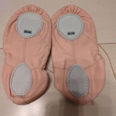 未使用　チャコット　バレエシューズ 22.5D ピンクのサムネイル
