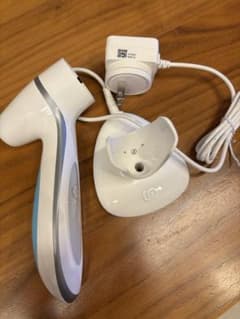 ニュースキン genLOC LumiSpa ルミスパ 旧モデル 美顔器 - メルカリ