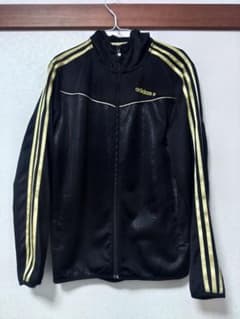 adidas ブラック ゴールド ジャージ フード付き★美品　最終値下げ‼️のサムネイル