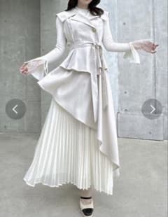 美品Mサイズ✨dazzlin アシメプリーツトレンチワンピース - メルカリ