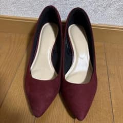 スウェード素材　ヒールパンプス