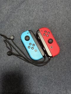 ニンテンドーSwitch ジョイコン 赤、青 (※)青はジャンク - メルカリ