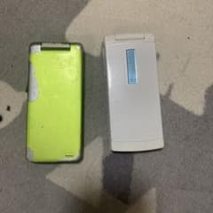携帯電話 本体 2台セット ガラケー - メルカリ