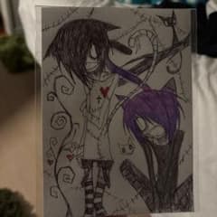 Creepyのサムネイル