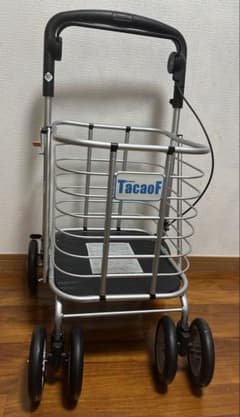 【新品未使用】テイコブTacaoF シルバーカー アルミ製 4輪歩行器　折り畳み テイコブTacaoF シルバーカー アルミ製 4輪 歩行器 折り畳み - メルカリ
