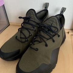 NIKE ナイキ　スニーカー　エアマックス　AIR カーキーのサムネイル