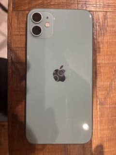 【画面割れ無し】【値下げ可】Apple iPhone 11 グリーン 本体のサムネイル