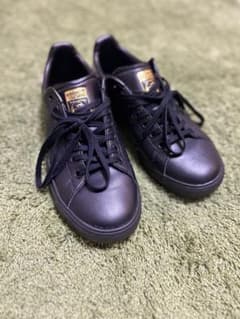 adidas スタンスミス ブラック レザー パイソン柄のサムネイル