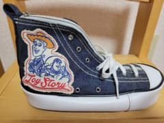 トイ・ストーリー スニーカー型ペンケースのサムネイル