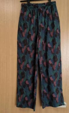 デヴォープリントコットンパンツ／かぐれ（kagure） | Mercari