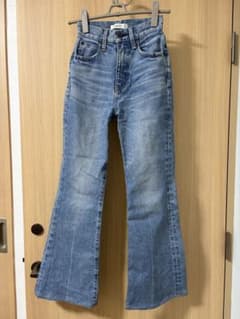 22 MVS FLARE moussy マウジー デニム　ジーンズ 裾上げ4cmのサムネイル