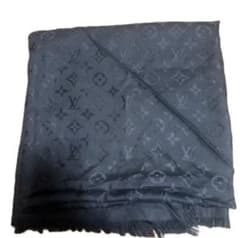 Louis Vuitton 大判 ストール - メルカリ