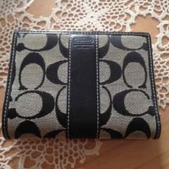 COACH 財布のサムネイル