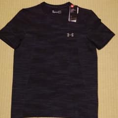 アンダーアーマー Tシャツのサムネイル