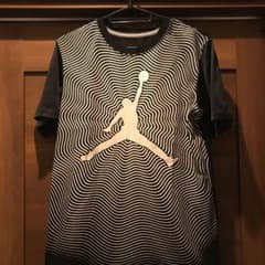 NIKE ナイキ Tシャツのサムネイル