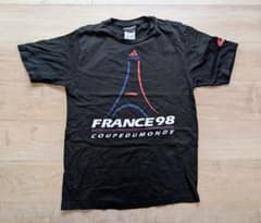 98年フランスWカップ　レアTシャツ　アレッサンドロ・デル・ピエロ (黒) 入手困難】98年 フランスワールドカップ Tシャツ 公式 美品 当時モノの
