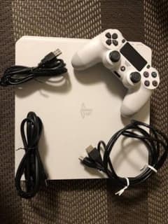 ps4 本体  CUH-2100B（1TB）ホワイトのサムネイル