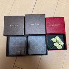 GUCCI、Cartier箱のサムネイル