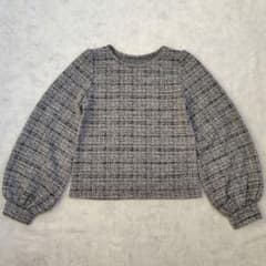 【moment+】美品 カラーツイードボリュームスリーブプルオーバー Mのサムネイル