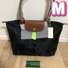 LONGCHAMP（ロンシャン）ル・プリアージュ　トートバッグ　M　ブラックのサムネイル