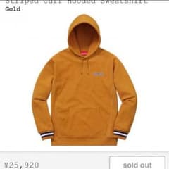 supreme パーカーのサムネイル