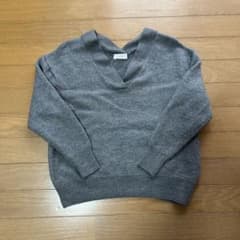 BEAUTY&YOUTH ビューティアンドユース Vネックニット - メルカリ