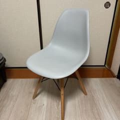 東京　引取り希望イームズ　シェルチェア　リプロダクトのサムネイル