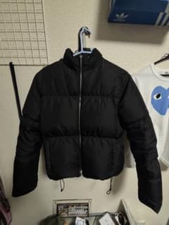 完売品」TOMMY HILFIGER ダウンジャケット 短丈 swag - メルカリ