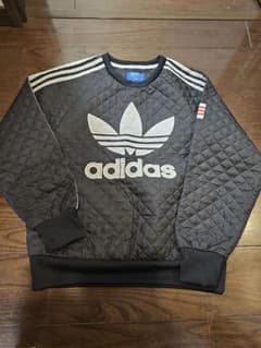 adidas　キルティングトレーナーのサムネイル