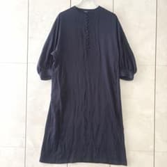 北欧暮らしの道具店 くるみボタン ワンピース ネイビー M パフスリーブ 
