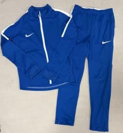 NIKE キッズ ジャージ 上下セット 130〜 140のサムネイル
