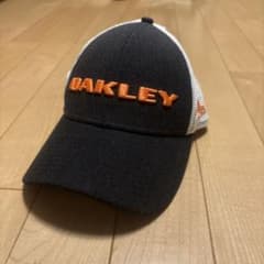 OAKLEY x New Era ベースボールキャップ ブラック ホワイトのサムネイル
