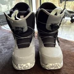 子ども用スノーボードブーツ ZIPLINE BOA 6K - メルカリ