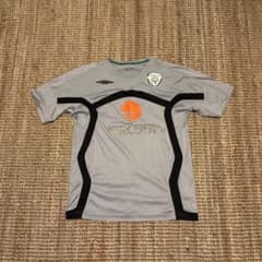 00s Umbro サッカーシャツ グレー アイルランド代表 - メルカリ