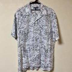 アンリミテッドアビリティ　アロハ　柄シャツ　白　黒のサムネイル