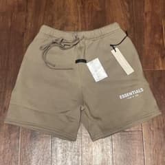 Fog essentials ハーフパンツショーツ反射フォントカーキブラウンロゴ