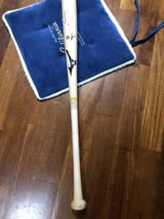 ミズノプロ  BFJ木製バットのサムネイル