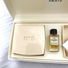 CHANEL N°5 サヴォン オードゥ トワレット 未開封石鹸1個 ミニ香水